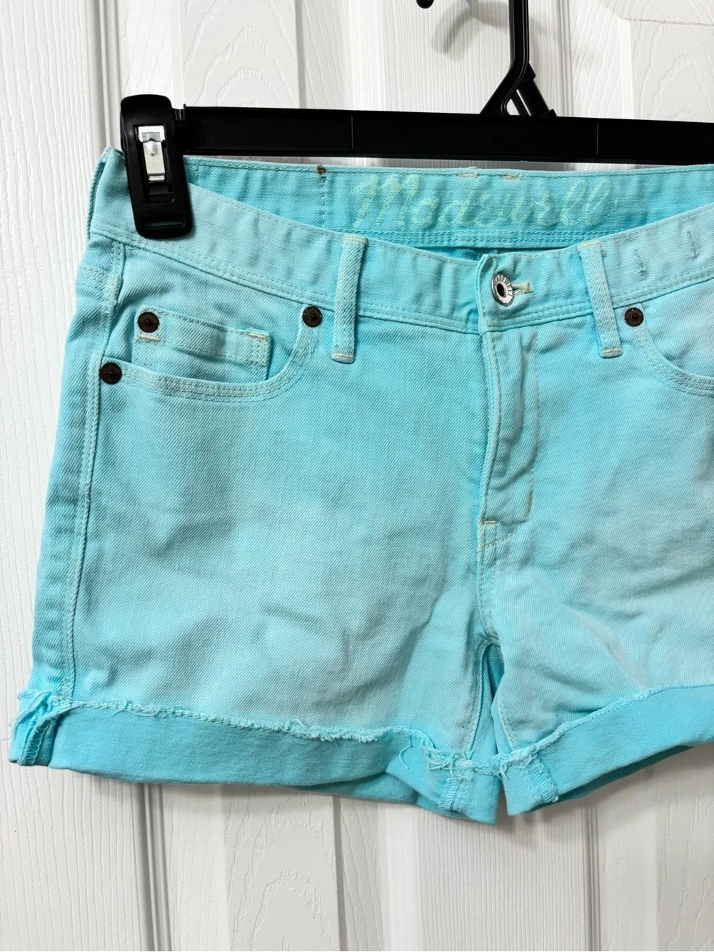 Madewell Women’s Size 26 Aqua Denim Cutoff Cuffed Shorts Summer Casual